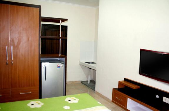 Pineapple Mansion Hotel Surakarta  Bilik gambar