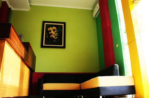 Pineapple Mansion Hotel Surakarta  Luaran gambar
