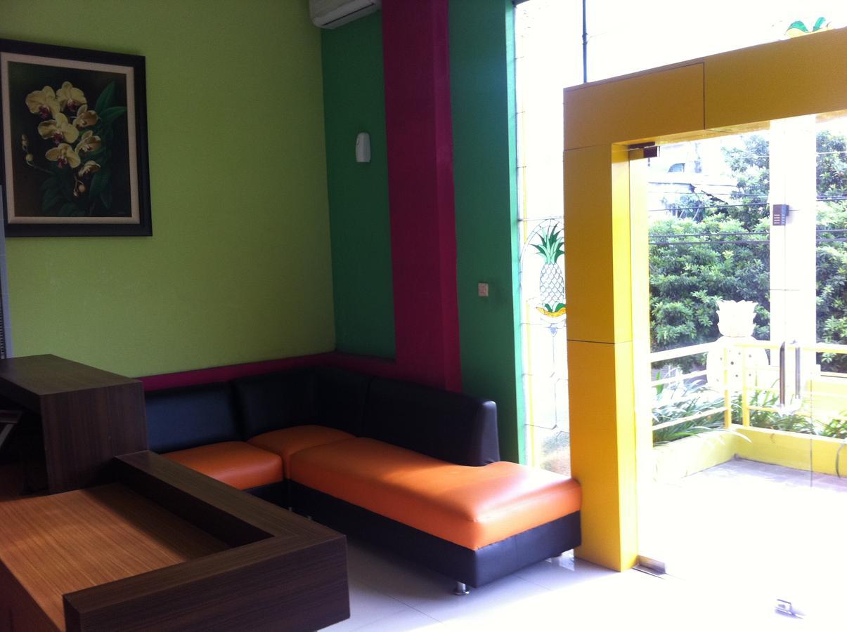 Pineapple Mansion Hotel Surakarta  Luaran gambar