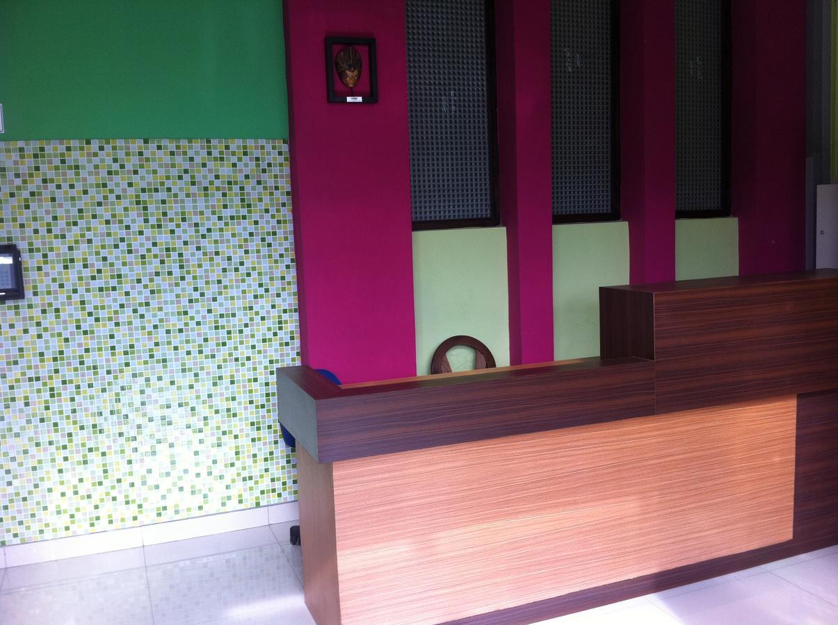 Pineapple Mansion Hotel Surakarta  Luaran gambar